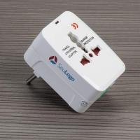 Adaptador de tomada universal