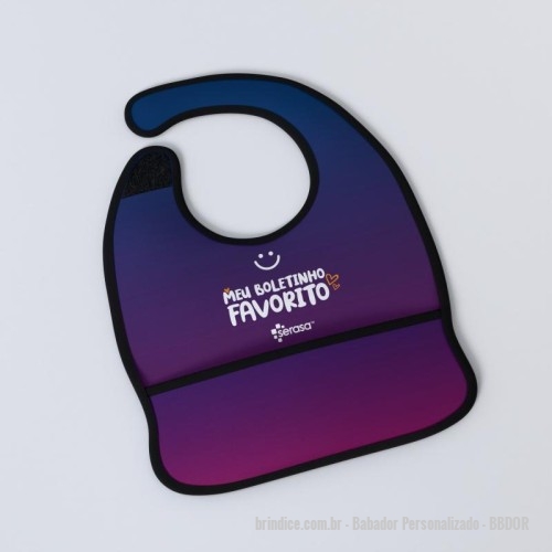 Babador personalizado - Babador Personalizado - BBDOR - Babador Personalizado em Neoprene,  é confeccionado em Neoprene, um material de alta qualidade que tornará este brinde resistente e durável, possui fechamento em velcro, protege o bebê da sujeira dos alimentos e mantém o peito aquecido. É de fácil limpeza fazendo com que o produto esteja sempre limpo. - 166210 - Portal de Brindes Personalizados | Guia Bríndice 38 Anos - Babador