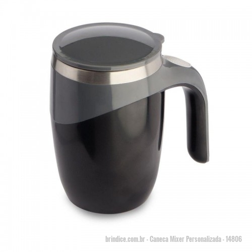 Caneca Mixer personalizada - Caneca Mixer Personalizada - 14806 - Caneca plástica com misturador 400ml com a parte interna em inox. Acompanha tampa plástica. Possui uma hélice removível no formato capsula. Para o funcionamento é necessário 2 pilhas AAA. Personalização à Laser. - 157078 - Portal de Brindes Personalizados | Guia Bríndice 38 Anos - Caneca Mixer