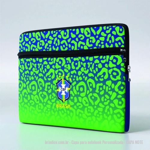 Capa para notebook personalizada - Capa para notebook Personalizada - CAPA NOTE  - A capa para notebook premium é um brinde de alta qualidade confeccionado em neoprene, possui fechamento em zíper, que oferece mais resistência e conta ainda com um bolso fronta - 173326 - Portal de Brindes Personalizados | Guia Bríndice 38 Anos - Capa para notebook