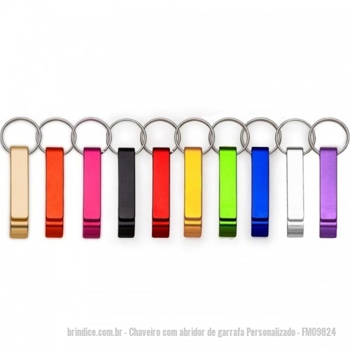 Chaveiro com abridor de garrafa personalizado - Chaveiro com abridor de garrafa Personalizado - FM09824 - Chaveiro abridor de metal formato “pé de galinha”. Cores Disponíveis: AZUL, CHAMPAGNE, DOURADO, LARANJA, PRATA, PRETO, ROSA, ROXO, VERDE, VERMELHO - 153425 - Portal de Brindes Personalizados | Guia Bríndice 38 Anos - Chaveiro com abridor de garrafa