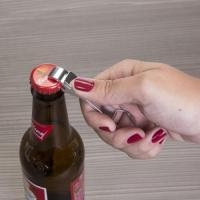 Chaveiro com abridor de garrafa