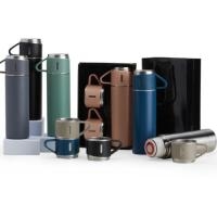 Kit Garrafa com Caneca