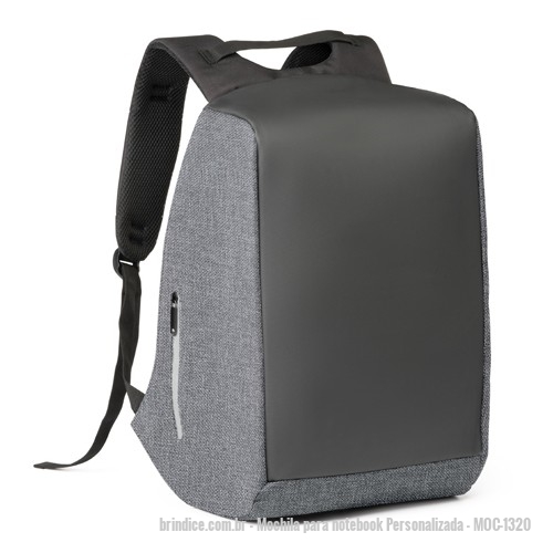 Mochila para notebook personalizada - Mochila para notebook Personalizada - MOC-1320 - Mochila Antifurto. Mochila para notebook em 900D de alta densidade e tarpaulin. Sistema anti-roubo: compartimento principal com zíper oculto e parte posterior com 2 bolsos ocultos com zíper, para maior segurança. Compartimento principal forrado e almofadado, com 2 divisórias almofadadas para notebook até 15.6'' e tablet 10.5''. Diversos bolsos interiores; Dimensões: 44x32x20cm - 117685 - Portal de Brindes Personalizados | Guia Bríndice 38 Anos - Mochila para notebook