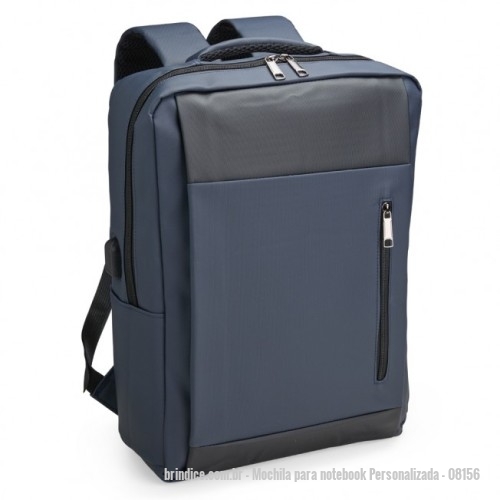 Mochila para notebook personalizada - Mochila para notebook Personalizada - 08156 - Proteção, segurança e praticidade em um só modelo! Esta mochila de 22 litros é confeccionada em poliuretano impermeável, garantindo resistência e proteção extra contra chuva e respingos. Seu compartimento principal inclui um espaço acolchoado para notebook de até 17 polegadas, enquanto o cadeado numérico TSA adiciona uma camada extra de segurança, tornando-a uma opção antifurto ideal para o dia a dia. Conta ainda com dois bolsos laterais para itens de fácil acesso e adaptador USB para carregar dispositivos com mais praticidade. O transporte é confortável e respirável, graças à alça de mão e às alças para as costas com revestimento espumado. - 172769 - Portal de Brindes Personalizados | Guia Bríndice 38 Anos - Mochila para notebook
