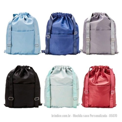 Mochila saco personalizada - Mochila saco Personalizada - 05070 - Descrição: Mochila saco em poliéster de impacto impermeável com três compartimentos, sendo o principal com bolso interno exclusivo para itens molhados. A mochila possui um compartimento antifurto, bolsos laterais e alças reguláveis. Altura : 38 cm Largura : 27 cm Profundidade : 19 cm - 168849 - Portal de Brindes Personalizados | Guia Bríndice 38 Anos - Mochila saco