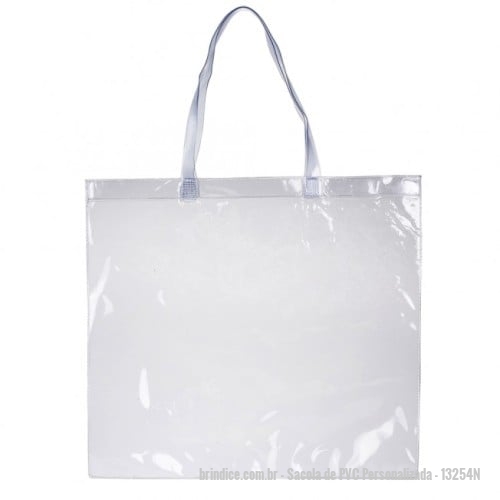 Sacola de PVC personalizada - Sacola de PVC Personalizada - 13254N - Sacola de pvc de frente e verso liso, possui alça com detalhe em relevo. OBS.: Para prolongar a vida útil do material pvc, atente-se as condições ideais de armazenamento: mantenha o material em local seco e arejado, livre da exposição ao sol e altas - 175265 - Portal de Brindes Personalizados | Guia Bríndice 38 Anos - Sacola de PVC